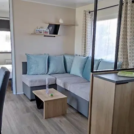 Mobil-home 8pers Proche Des Plages Et Piscine Ferienhaus